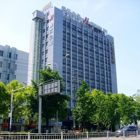 Jinjiang Inn Nantong Gongnong Road Exteriör bild